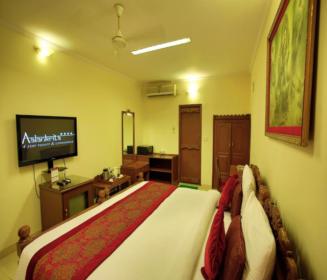 Aalankrita Resort & Convention Secunderabad Екстер'єр фото